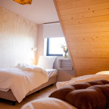 Casa de Férias Ecohome Golf 8pers And Baby Zeezand Recreatie