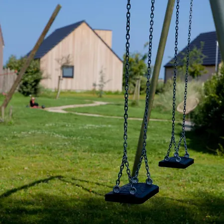 Ecohome Golf 8pers And Baby Zeezand Recreatie * 't Zand