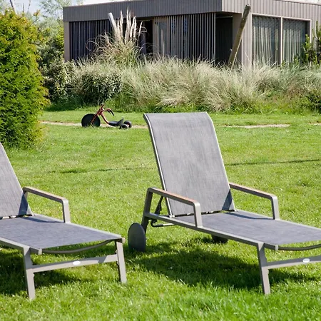 Ecohome Golf 8pers And Baby Zeezand Recreatie